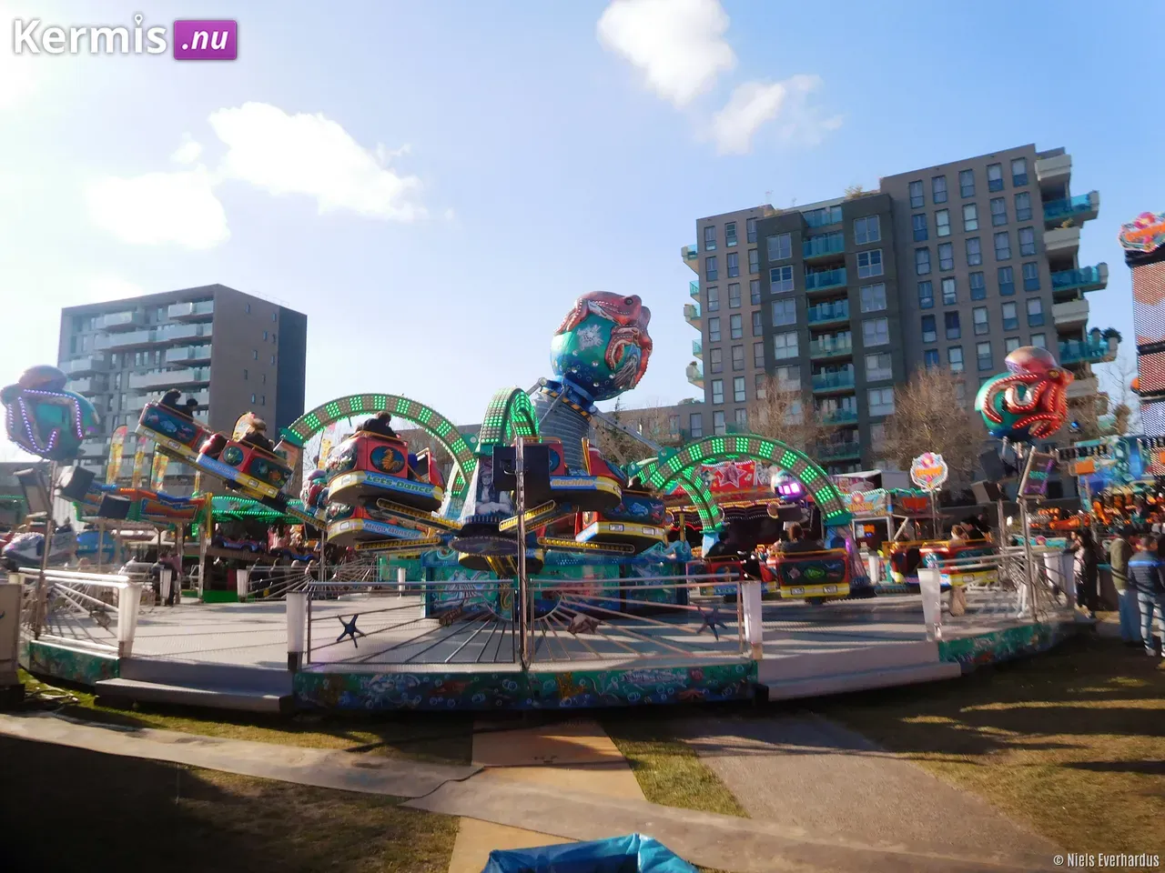 Voorjaarskermis Almere Buiten 2025