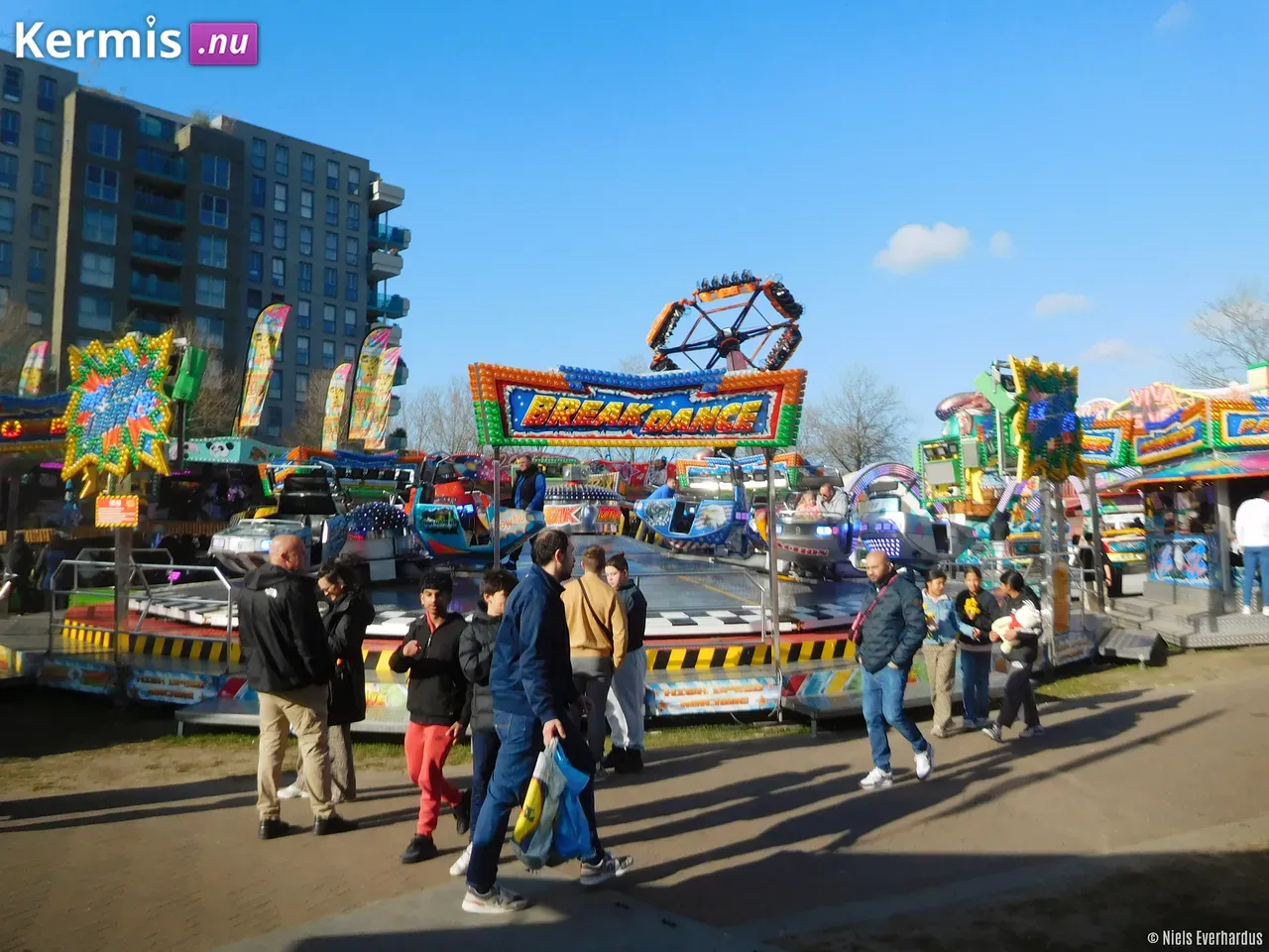 Voorjaarskermis Almere Buiten 2025