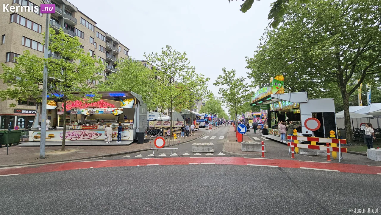 1 Mei Kermis Genk Belgie 2025