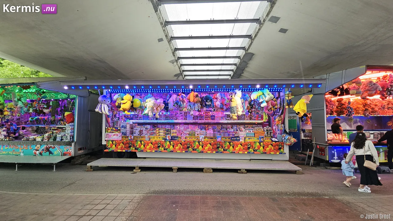 1 Mei Kermis Genk Belgie 2025