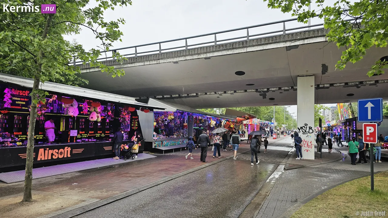 1 Mei Kermis Genk Belgie 2025