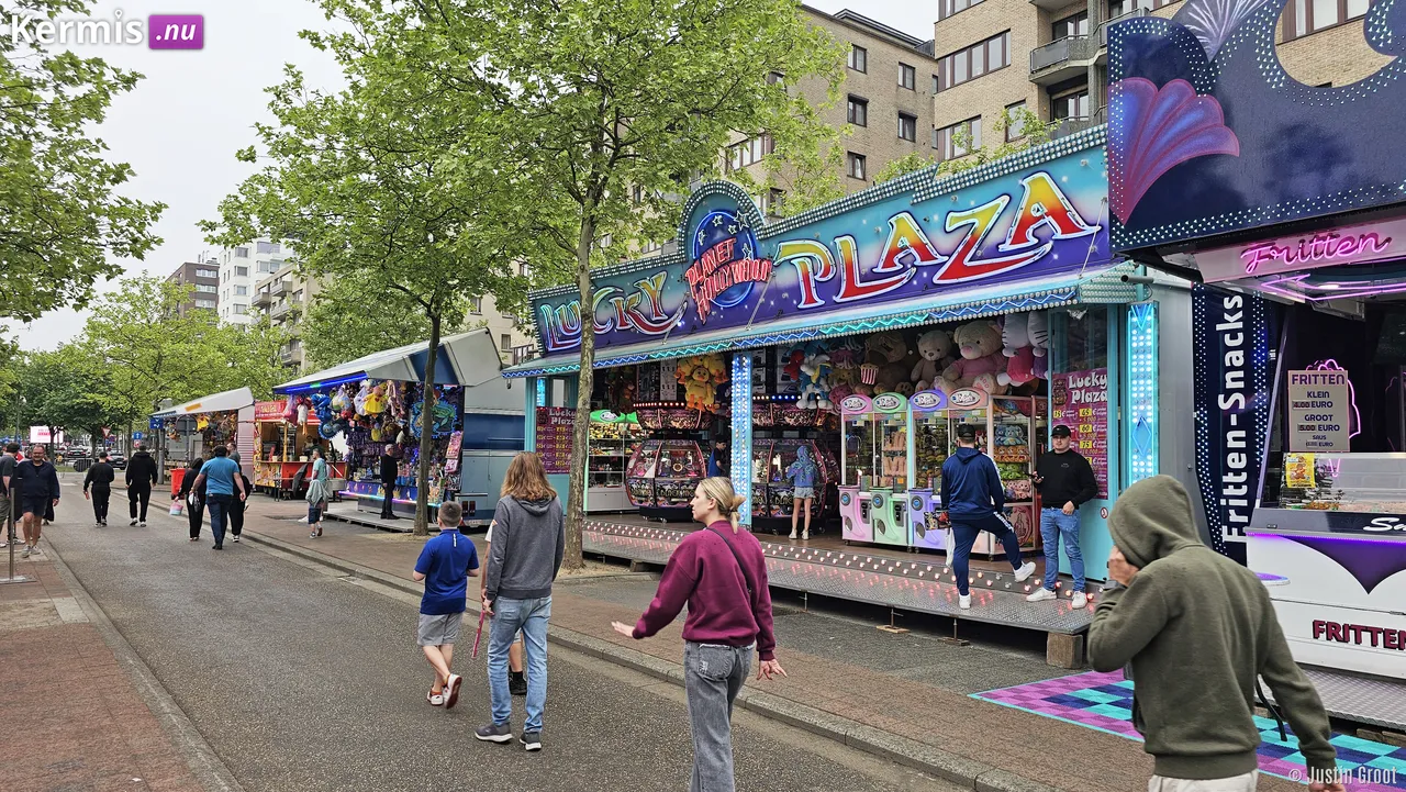 1 Mei Kermis Genk Belgie 2025