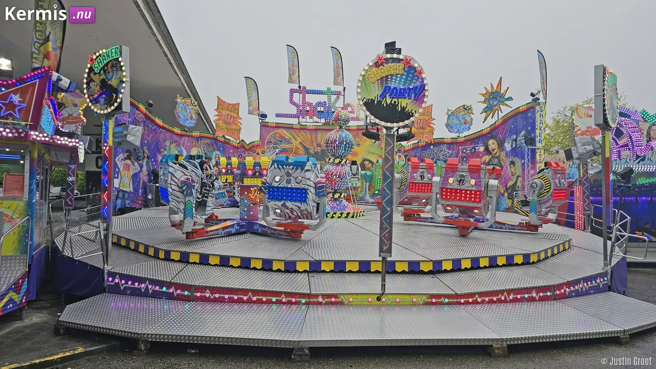 1 Mei Kermis Genk Belgie 2025