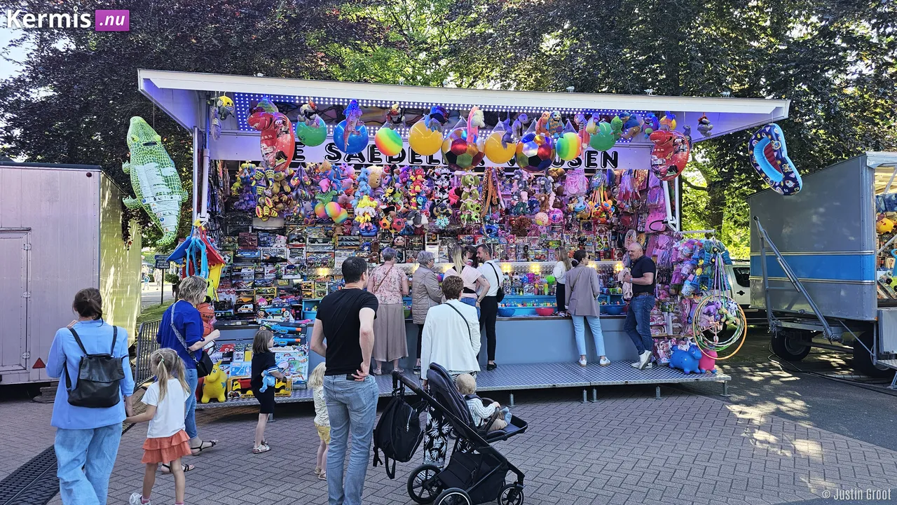 Kermis Holheide Pelt Belgie 2025