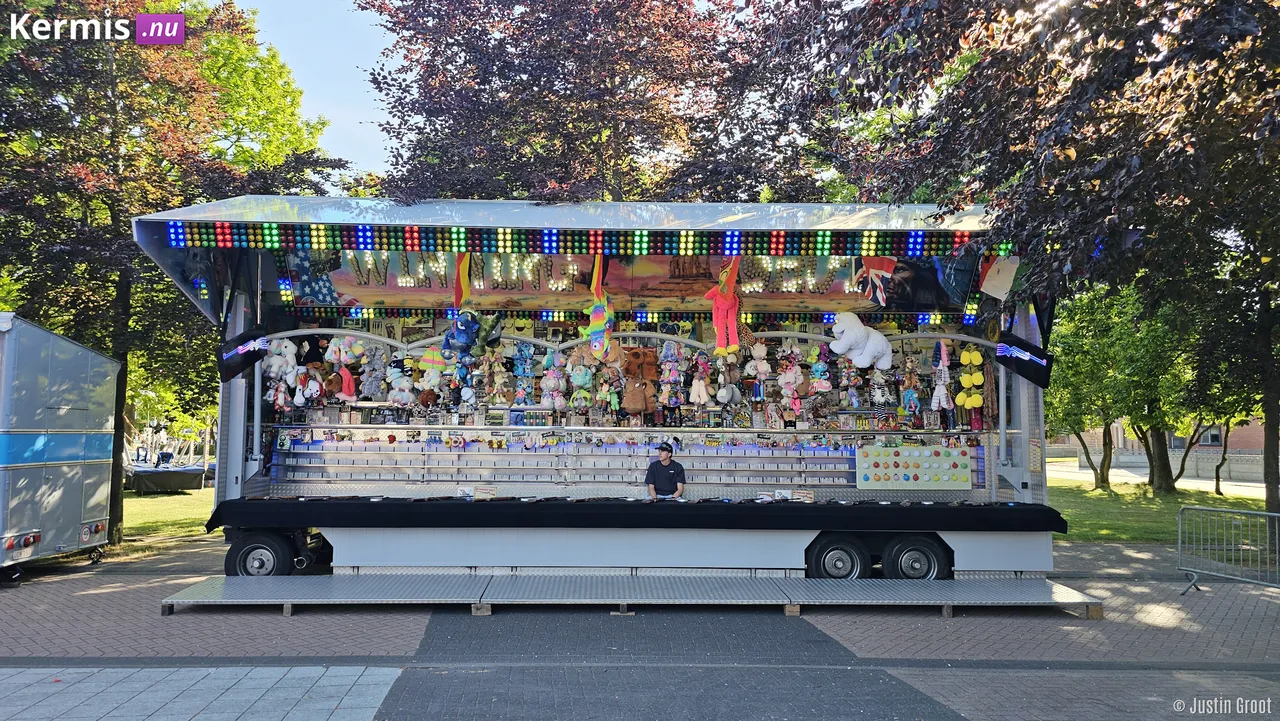 Kermis Holheide Pelt Belgie 2025