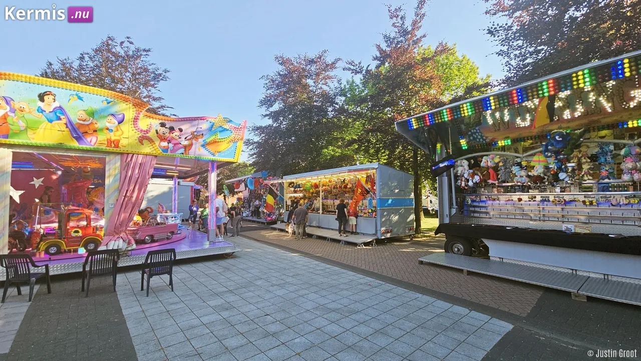 Kermis Holheide Pelt Belgie 2025