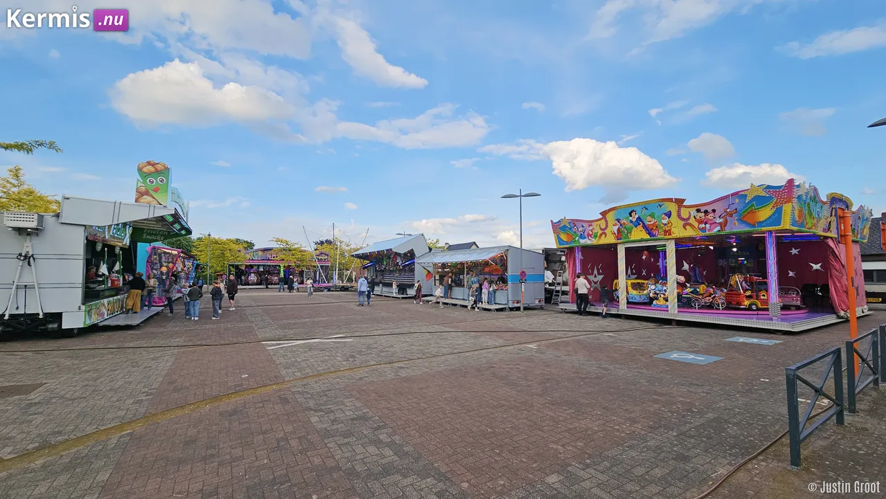 Kermis Neerpelt Boseind Belgie 2025