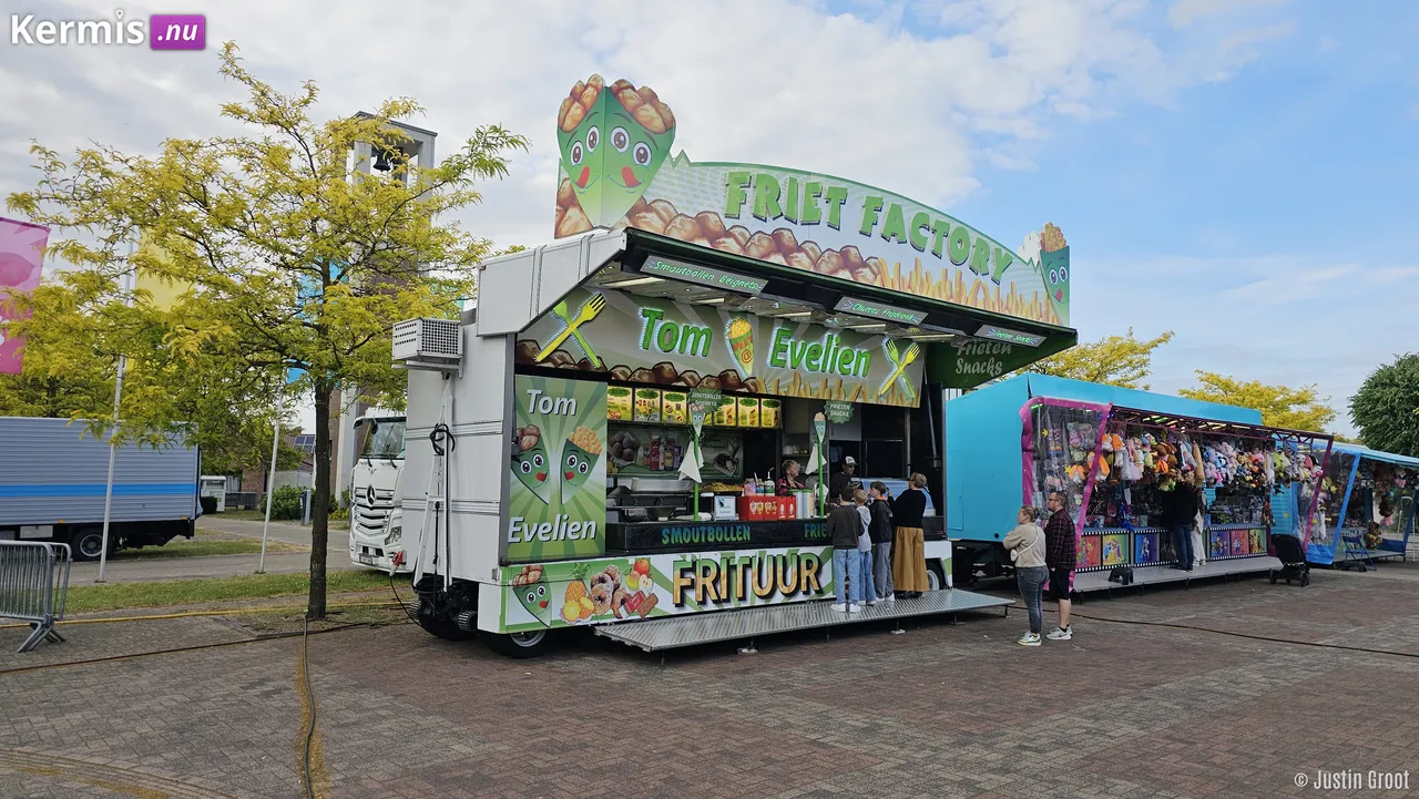 Kermis Neerpelt Boseind Belgie 2025