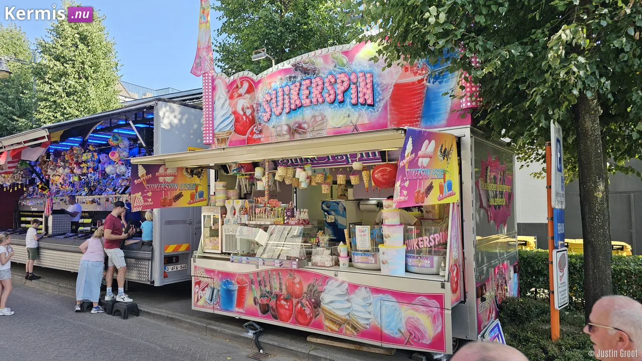 Heilig Bloed Kermis Hoogstraten Belgie 2025
