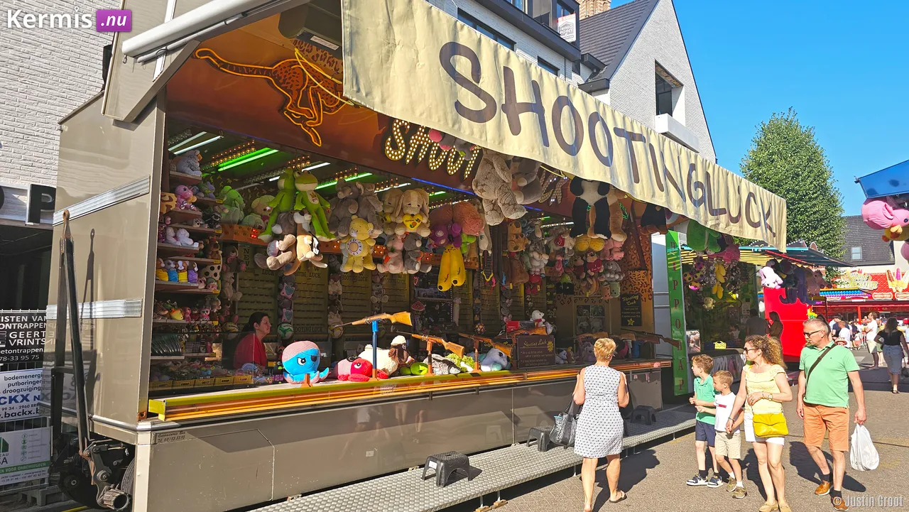 Heilig Bloed Kermis Hoogstraten Belgie 2025