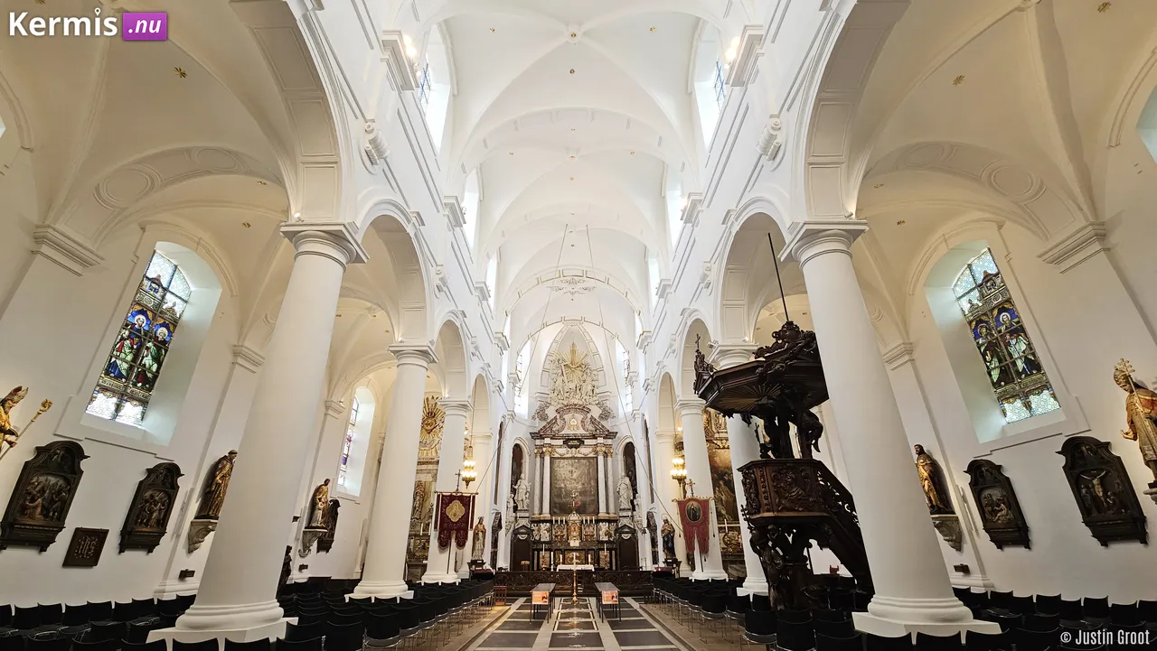 Heilig Bloed Kermis Hoogstraten Belgie 2025