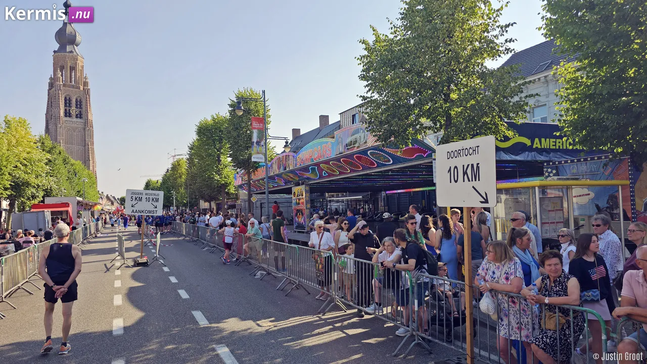 Heilig Bloed Kermis Hoogstraten Belgie 2025
