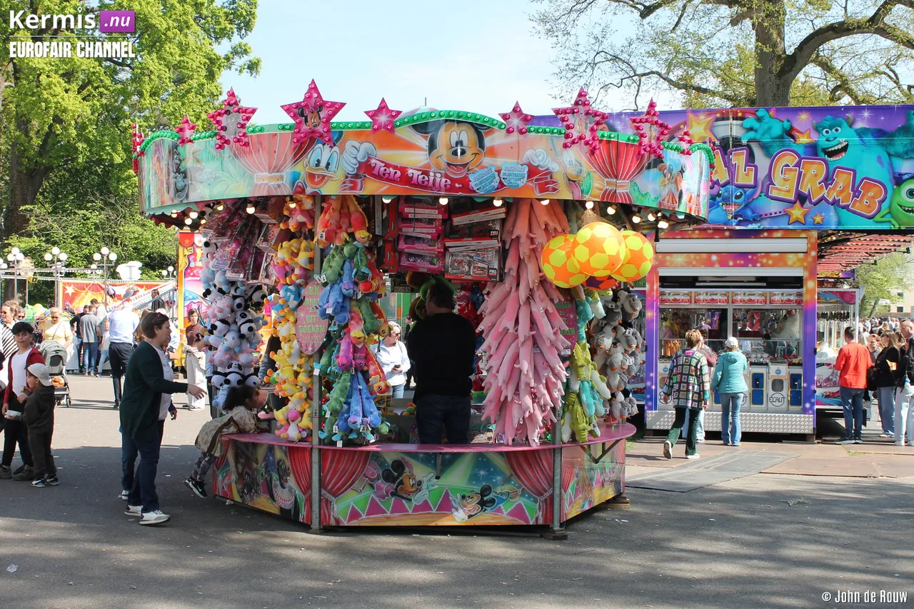 Paaskermis Enschede 2025