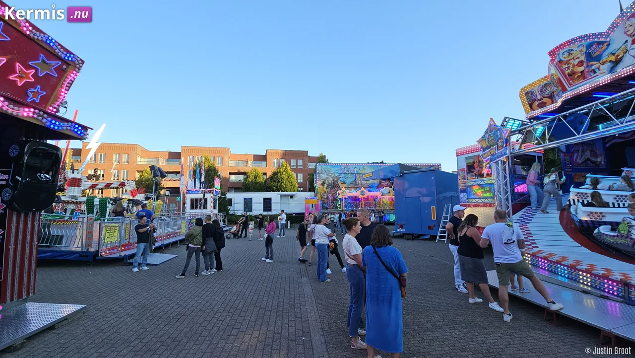 Kermis Lommel Belgie 2025
