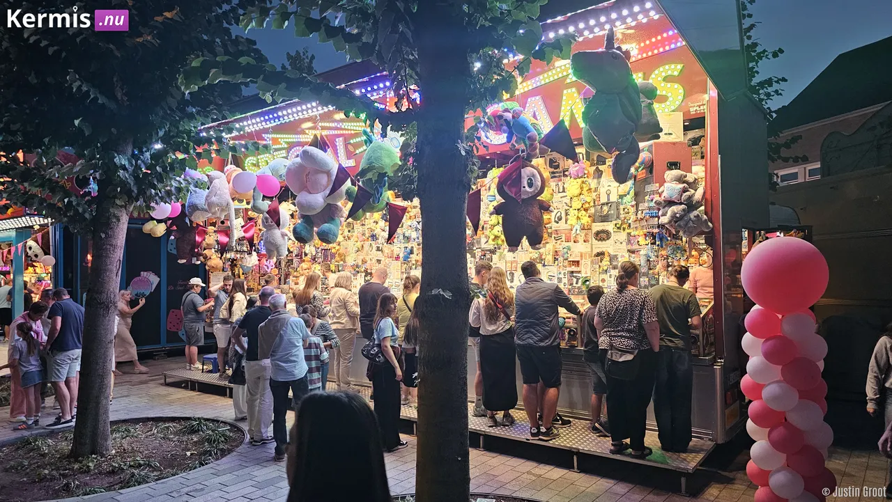 Kermis Lommel Belgie 2025