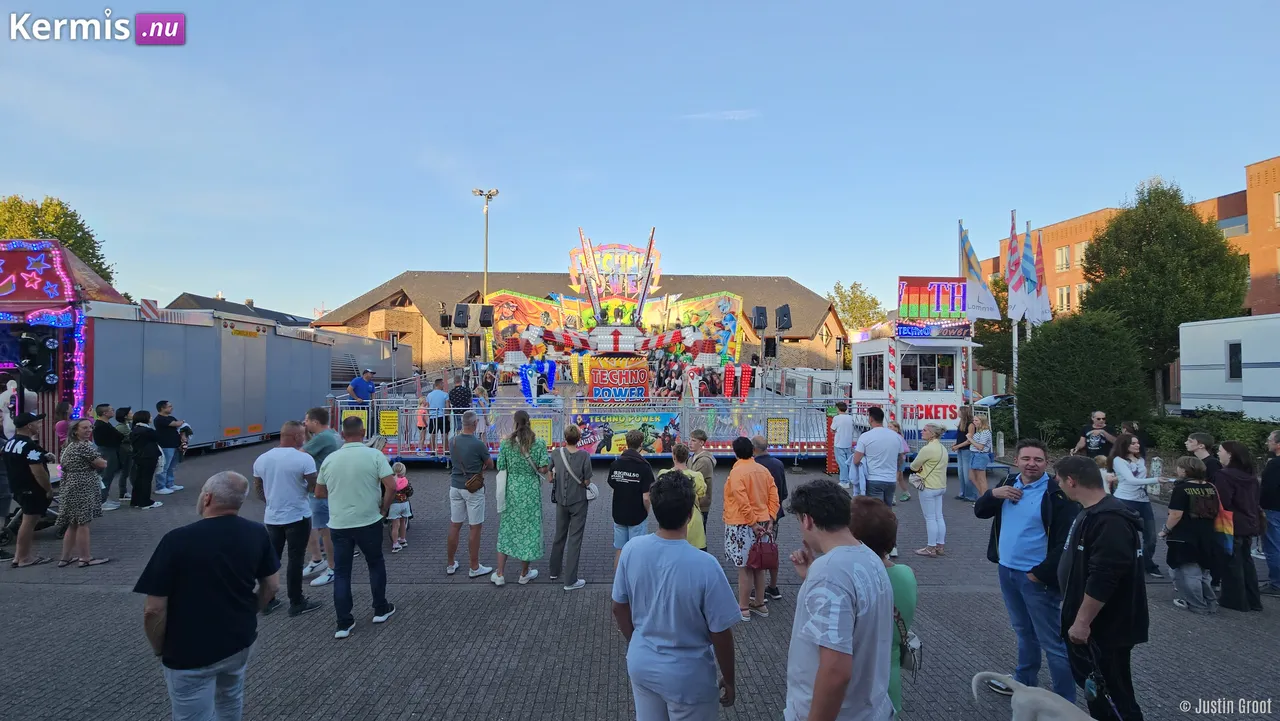 Kermis Lommel Belgie 2025