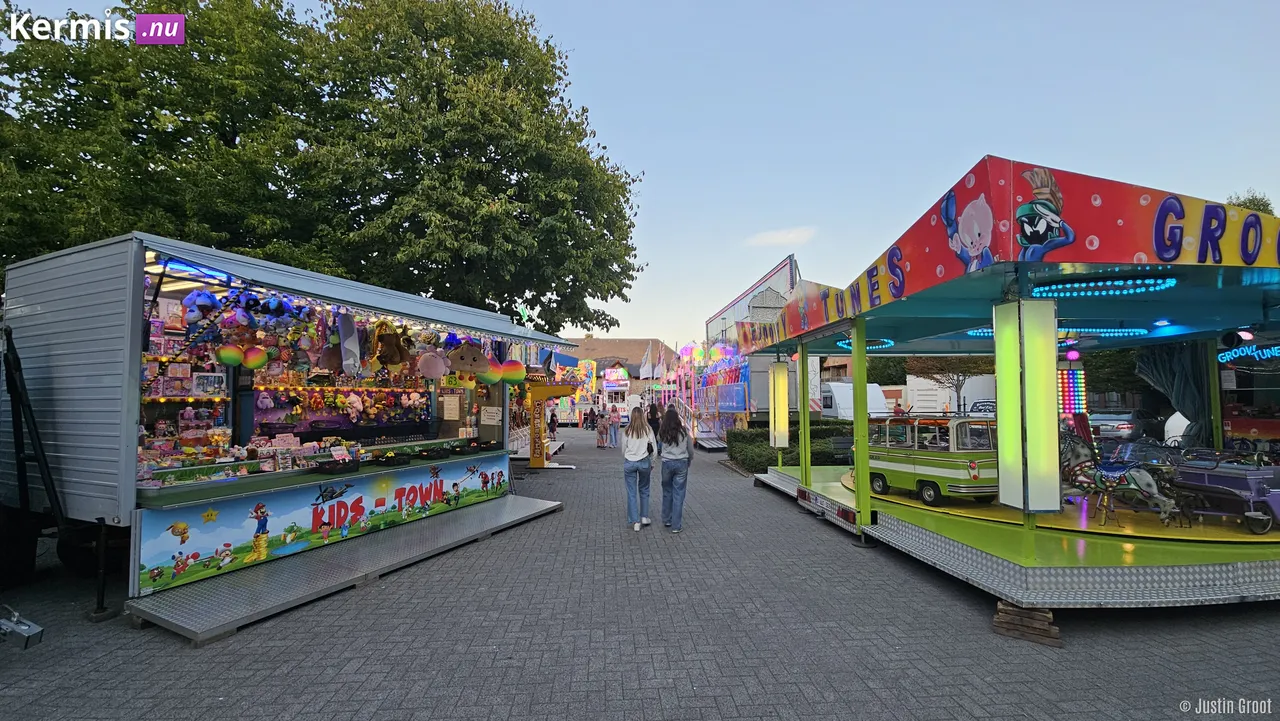 Kermis Lommel Belgie 2025