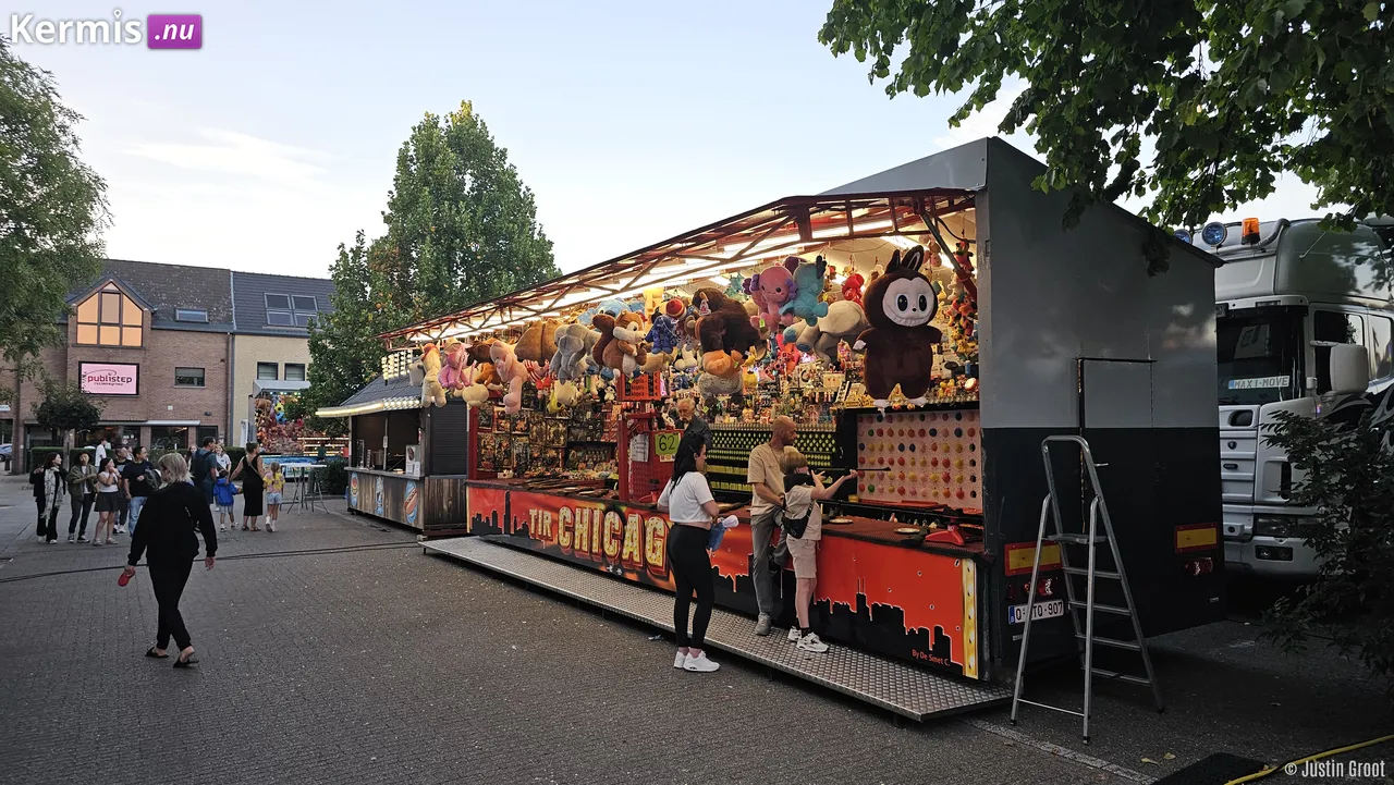 Kermis Lommel Belgie 2025
