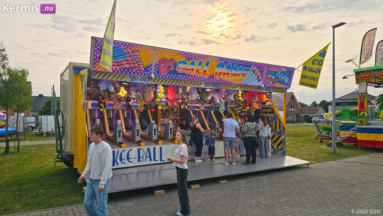 Kermis Mol Rauw Belgie 2025