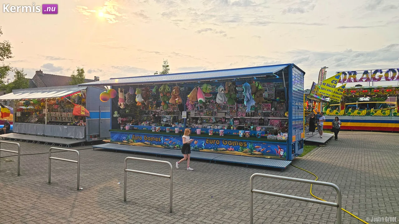 Kermis Mol Rauw Belgie 2025