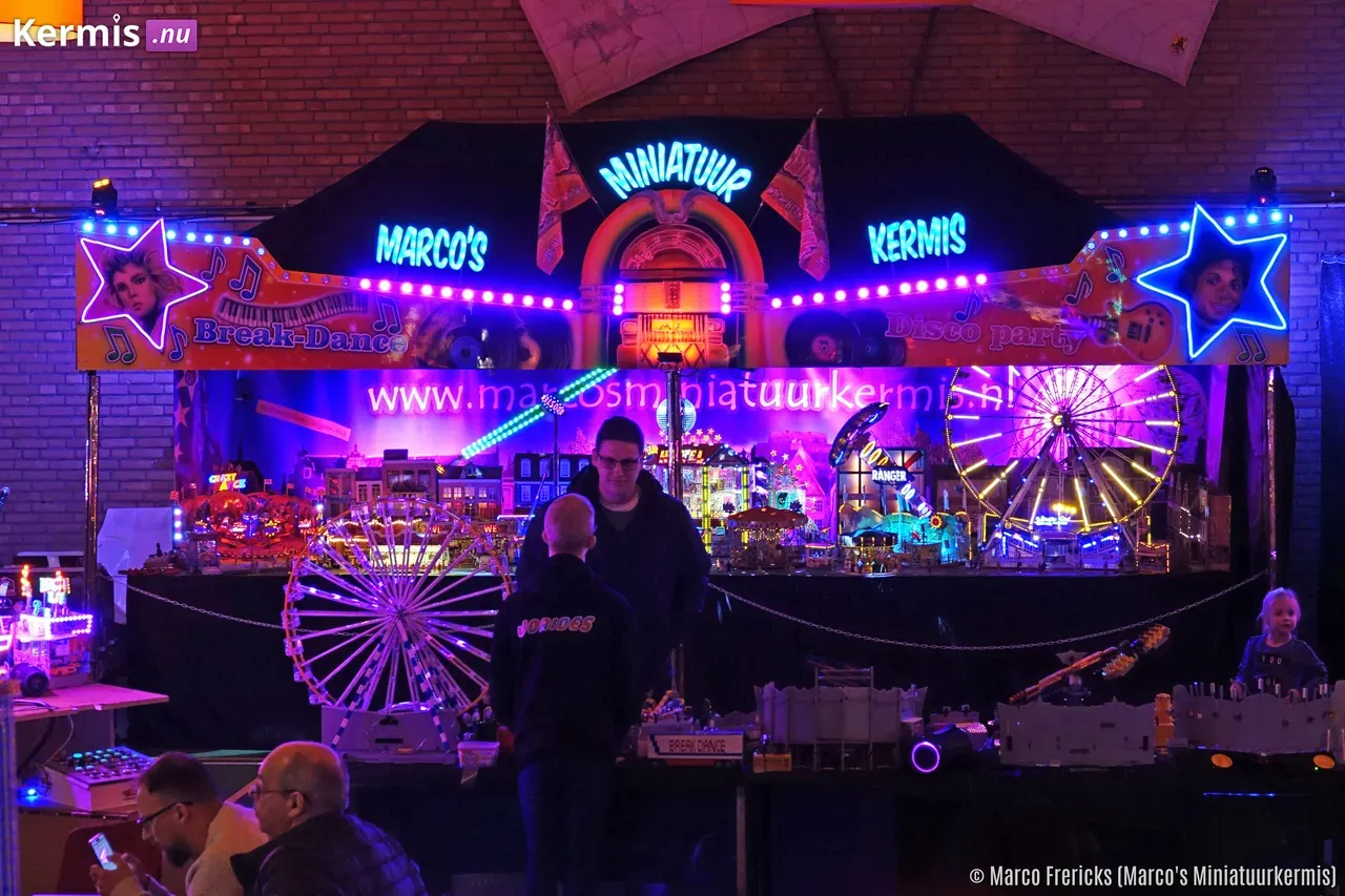 Miniatuur Kermisexpo Beek en Donk 2025