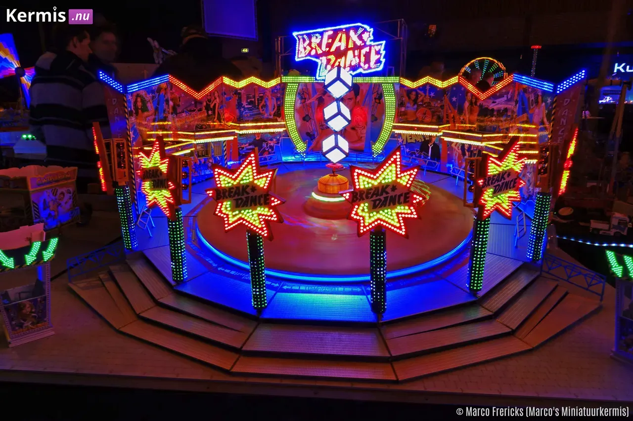 Miniatuur Kermisexpo Beek en Donk 2025