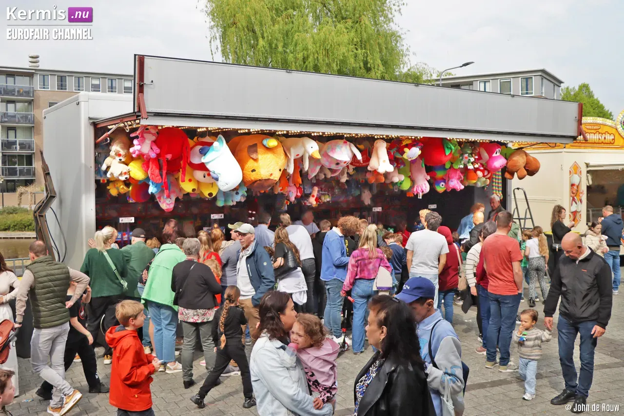 Kermis Wijkfeest Maaspoort 2025