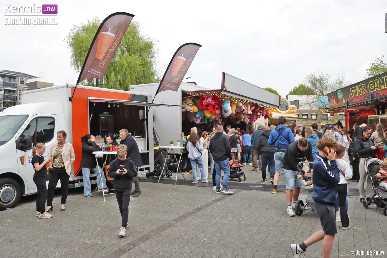 Kermis Wijkfeest Maaspoort 2025
