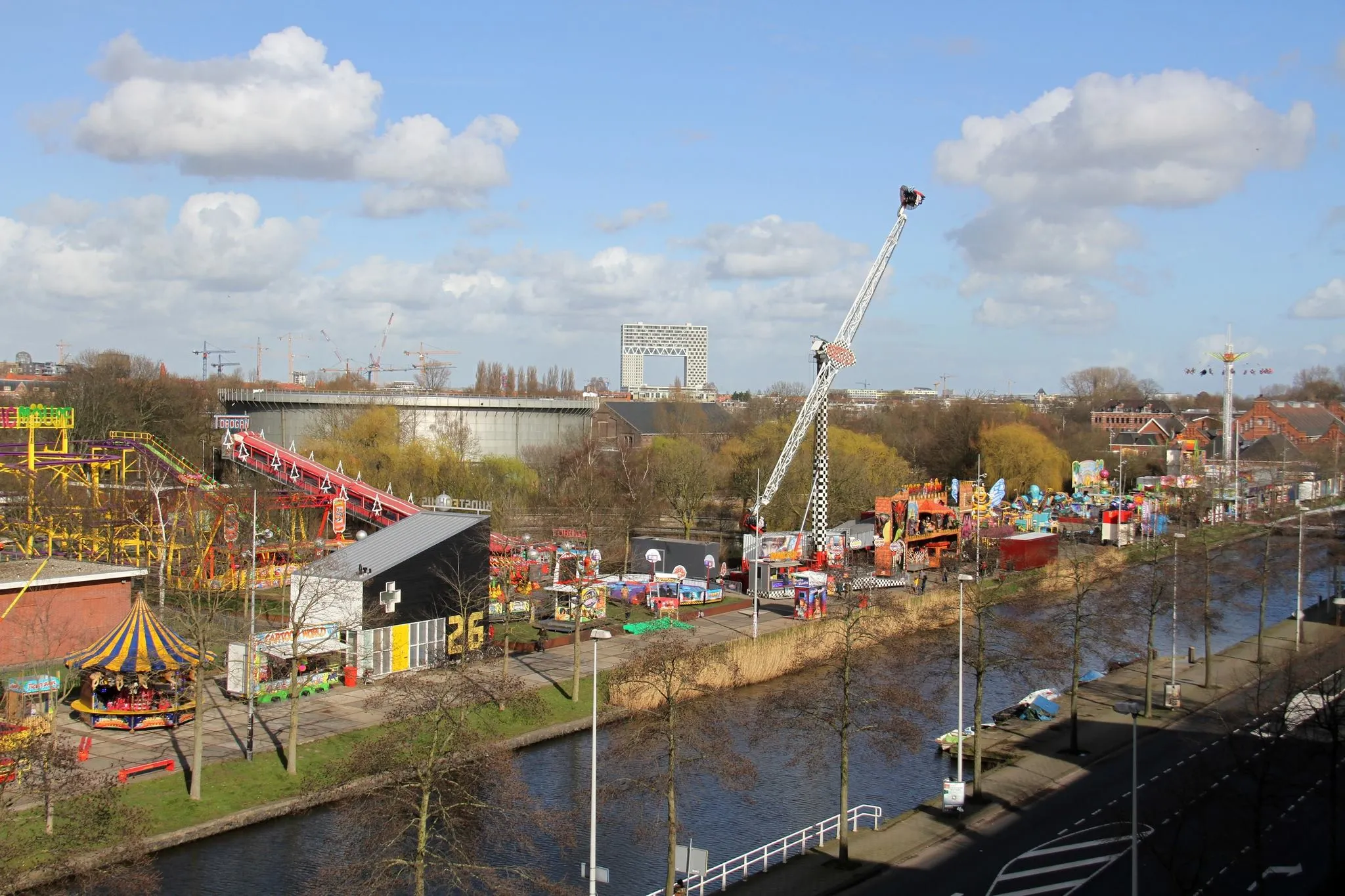 Kermis Amsterdam Westerpark 2026: bijna 50 attracties en drie grote nieuwkomers