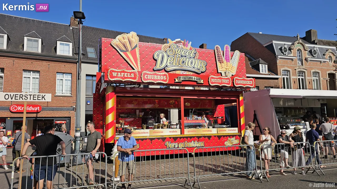 Heilig Bloed Kermis Hoogstraten Belgie 2025