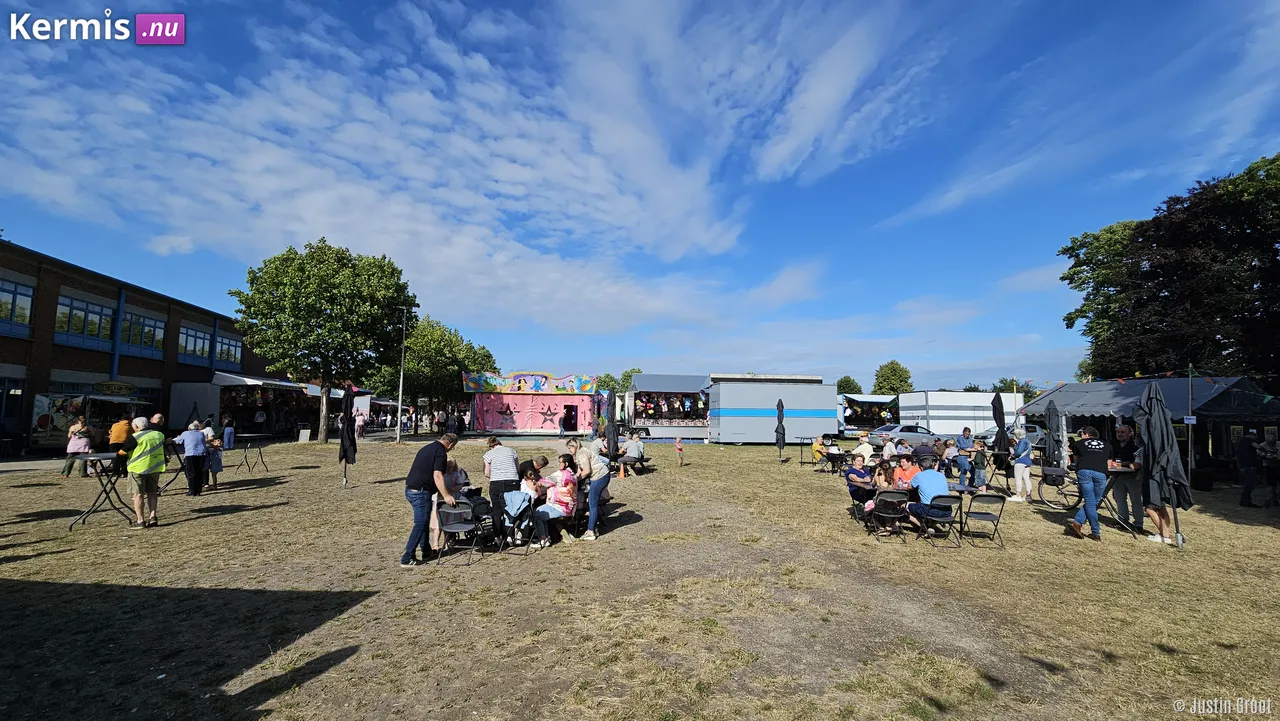 Kermis Lommel Kerkhoven Belgie 2025