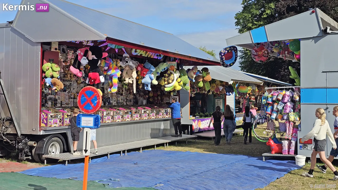 Kermis Lommel Kerkhoven Belgie 2025